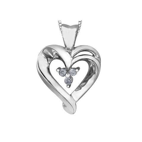 10k White Gold & Diamond Heart Necklace